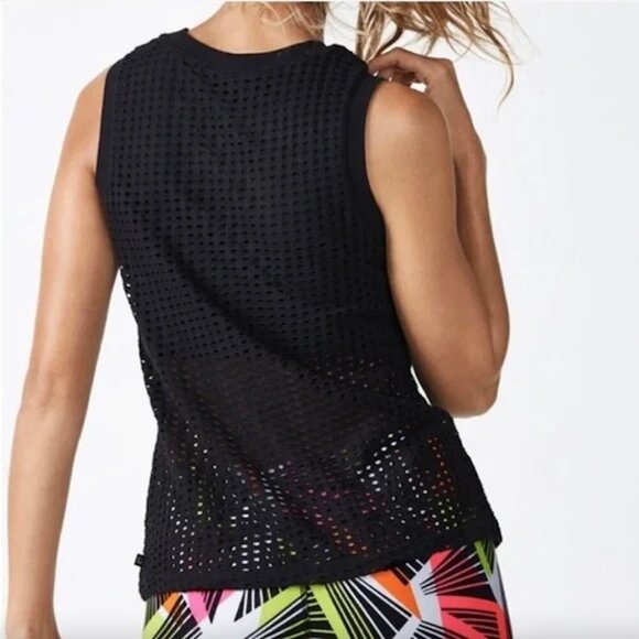 Women's XS Fabletics Bryce Black Tank Breathable Mesh Lined Semi-sheer - Picture 2 of 7